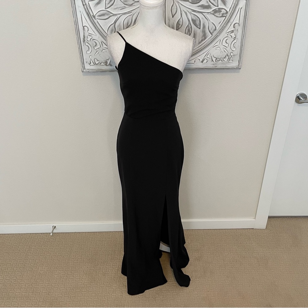 AMSALE Sloan Black Gown, Size 2 - Picture 5 of 13